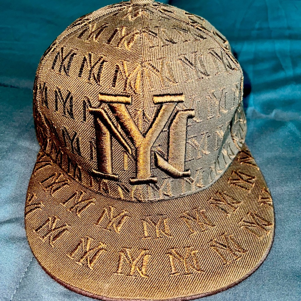 New York Yankees Cap Embroidered Custom